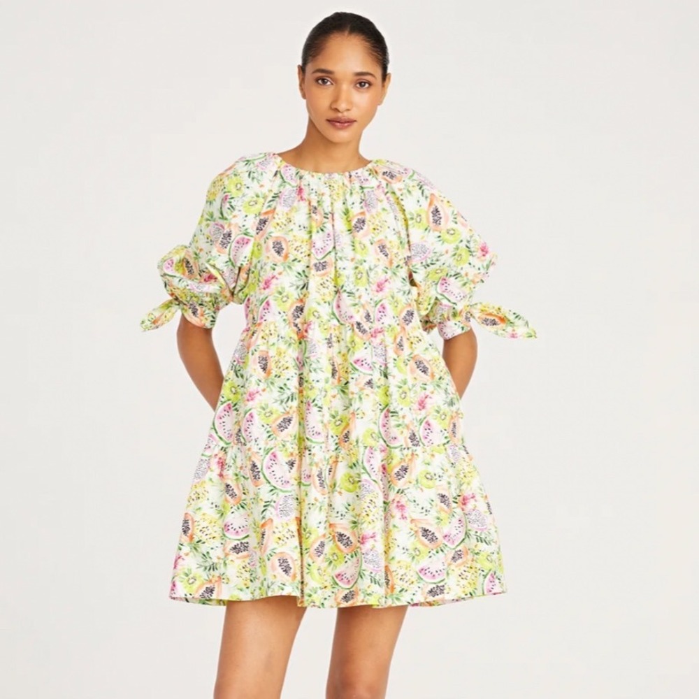 AMUR Zayn Day Dress Tropical Fruit Print Tiered Mini Dress Puff Sleeve Size 4